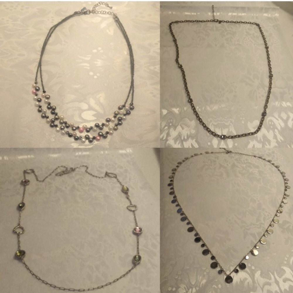Lia Sophia bundle 4 Necklace